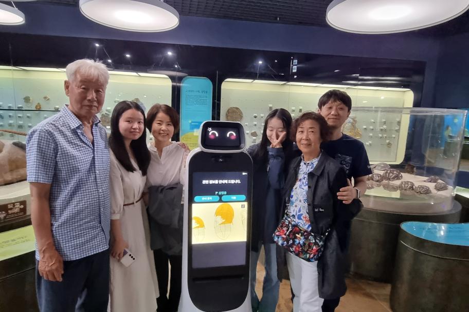 2023 추석명절날의 3대의 박물관 나들이 사진 1