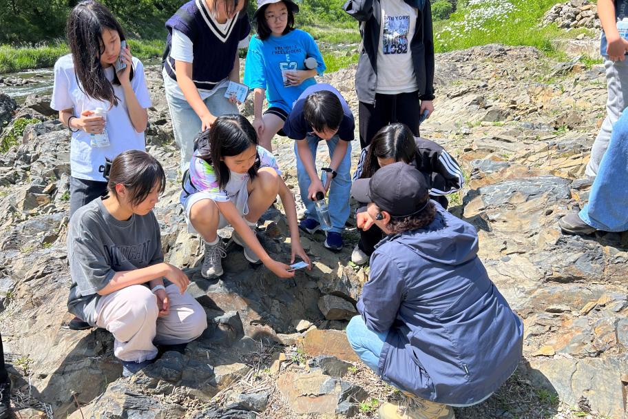 서울 발도로프 학교에서 현장견학을 왔어요~~(김금자해설사님) 사진 2