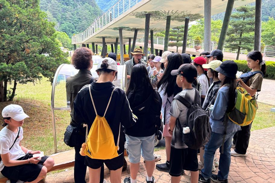 청계 발도로프 학교에서 현장견학을 왔어요~(박천우 해설사님) 사진 3